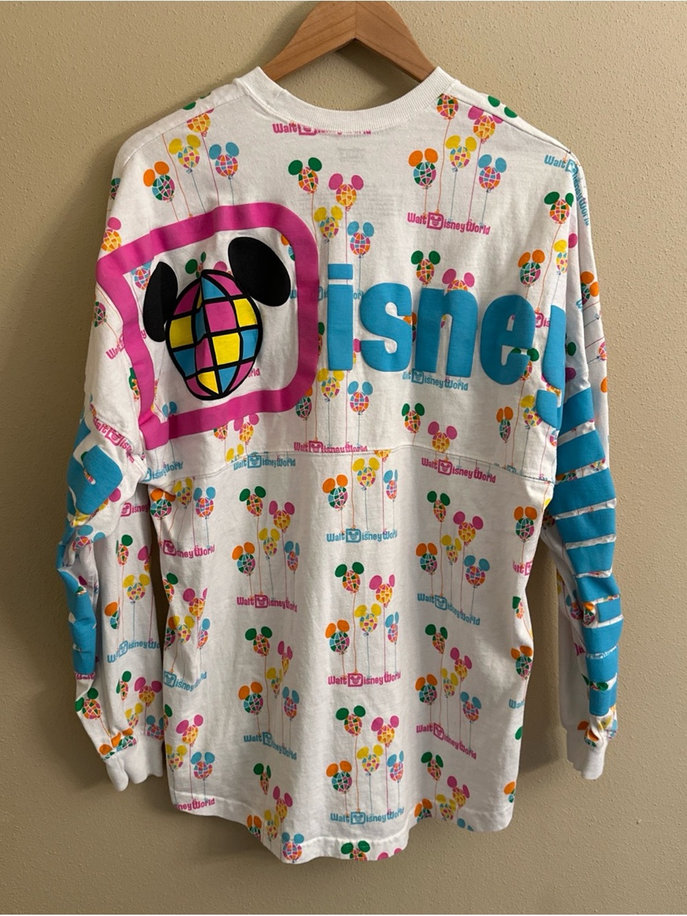 Walt Disney World 50th Anniversary Vault Collection Balloon Spirit Jersey M